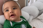 Mavie vestiu a "camisa" do Palmeiras