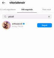 Arthur Picoli se irrita com críticas de "fãs" por estar namorando: "Tá chato"