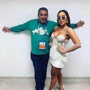 Anitta e o pai, Mauro Machado 