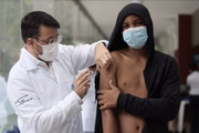 Secretário de Saúde do Rio, Daniel Soranz, divulga novo calendário de vacinação na cidade