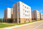 Os apartamentos têm dois quartos e cerca de 47m²