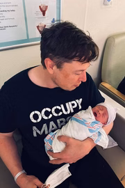 CEO da Space-X, Elon Musk com a filha