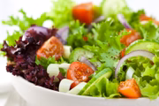 Salada de pato: uma combinação clássica, mas que pesa a mão no excesso de geleia
