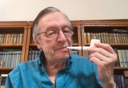 Olavo de Carvalho está internado em São Paulo desde a semana passada