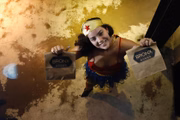 A Mulher-Maravilha demonstrou todo o seu charme junto com os lanches