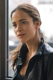 Alice Braga no filme "Eu Sou a Lenda" (2007)