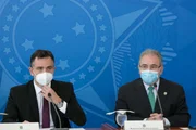 Presidente do Senado, Rodrigo Pacheco (DEM-MG), e ministro da Saúde, Marcelo Queiroga, falam à imprensa após 2ª reunião do comitê de enfrentamento à Covid-19