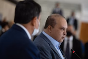 Ibaneis Rocha, governador do DF, cancelou festas da virada por risco da nova variante