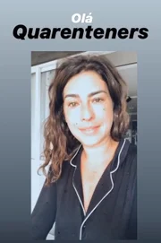 Nos Stories, ela mostrou que estava em isolamento