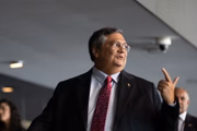 Flávio Dino assinou as 20 demissões e cassações de aposentadoria de servidores da PF em 2022 e 2023
