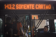 Transporte público gratuito valerá apenas aos domingos e feriados