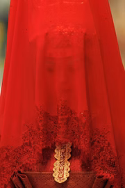 Traje da noiva Anisha Isa Kalebic para a etapa do enlace 