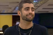 O surfista já namorou com a cantora Anitta