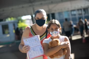 Marcela com a mãe, Lúcia
