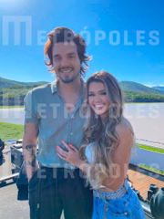 Os dois estão se conhecendo