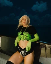 aaaa